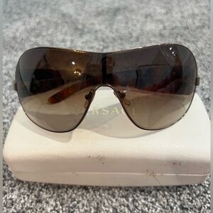 Versace Women's Sunglasses in Rich Brown